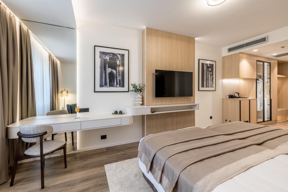 Atrium Hotel — Hotel rooms in Split, Split-Dalmatia