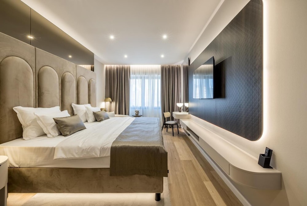 Atrium Hotel — Hotel rooms in Split, Split-Dalmatia