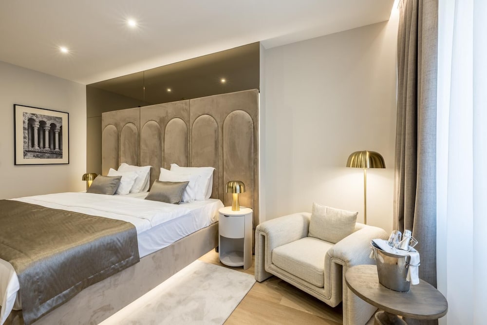 Atrium Hotel — Hotel rooms in Split, Split-Dalmatia