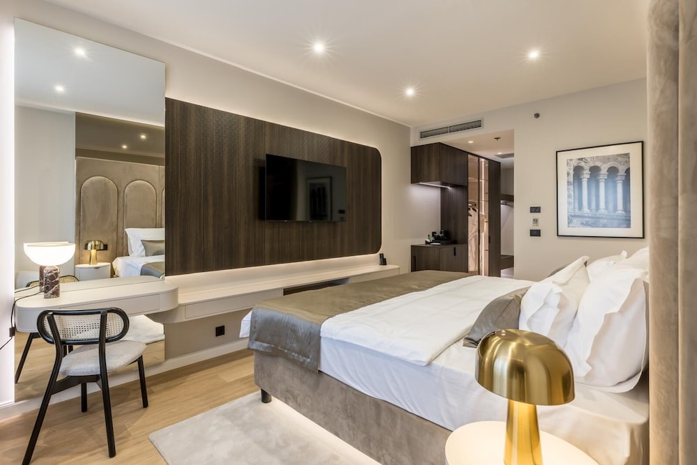 Atrium Hotel — Hotel rooms in Split, Split-Dalmatia