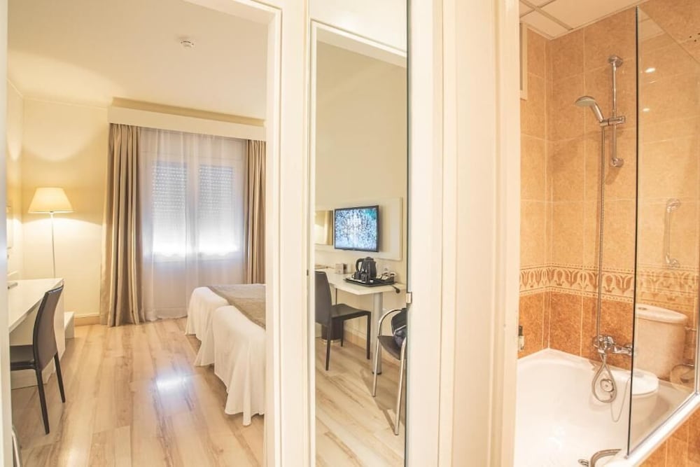 Hotel Pirineo Figueres by Pierre and Vacances - zdjęcie 3