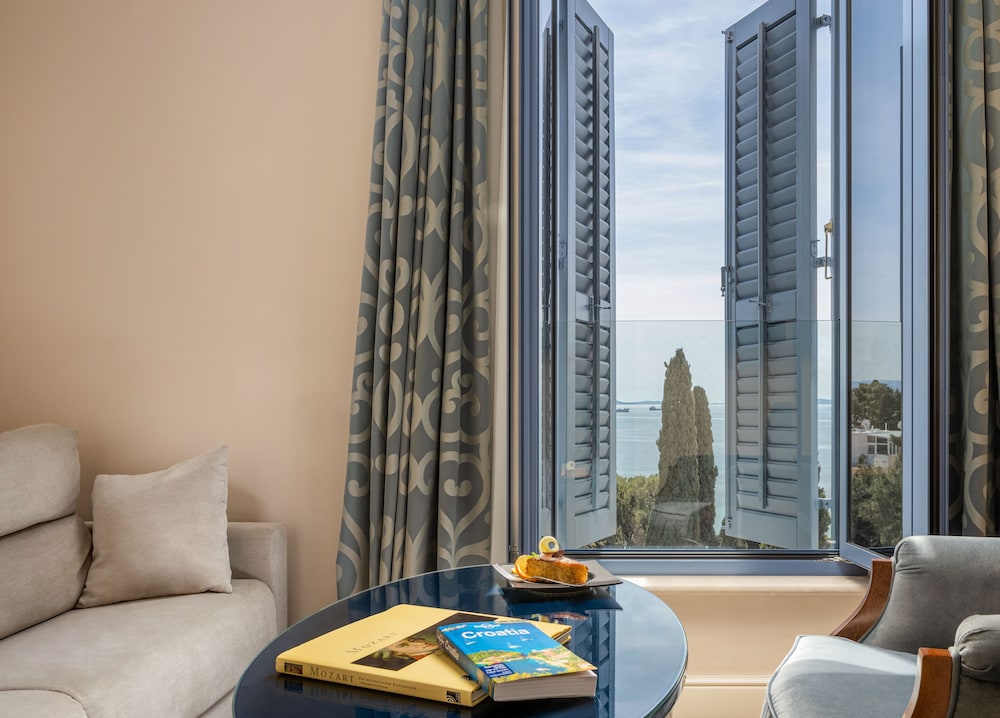 Hotel Park — Hotel rooms in Split, Split-Dalmatia