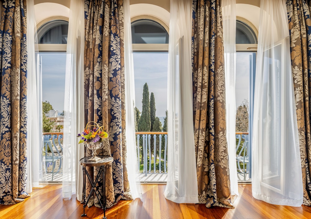 Hotel Park — Hotel rooms in Split, Split-Dalmatia