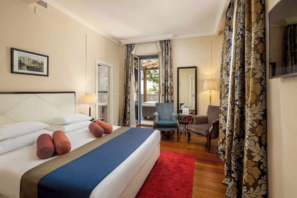 Hotel Park — Hotel rooms in Split, Split-Dalmatia