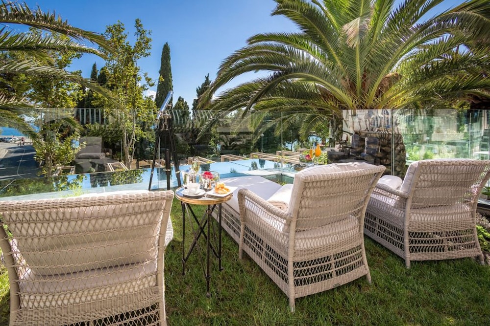 Hotel Park — Swimming pool in Split, Split-Dalmatia