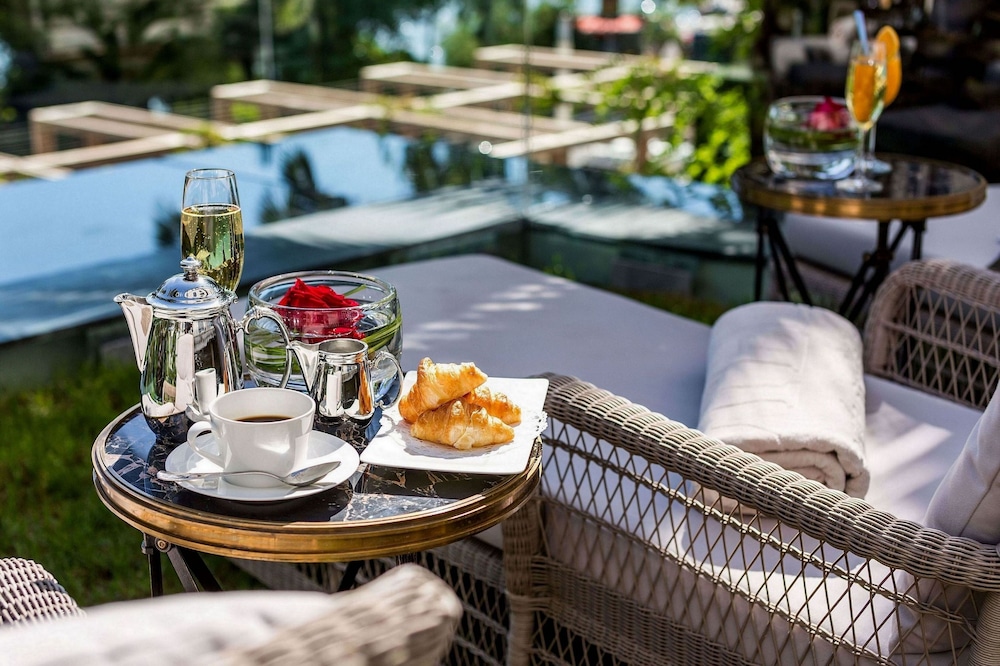 Hotel Park — Swimming pool in Split, Split-Dalmatia