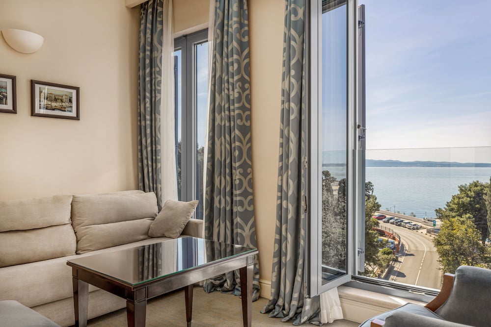 Hotel Park — Hotel rooms in Split, Split-Dalmatia
