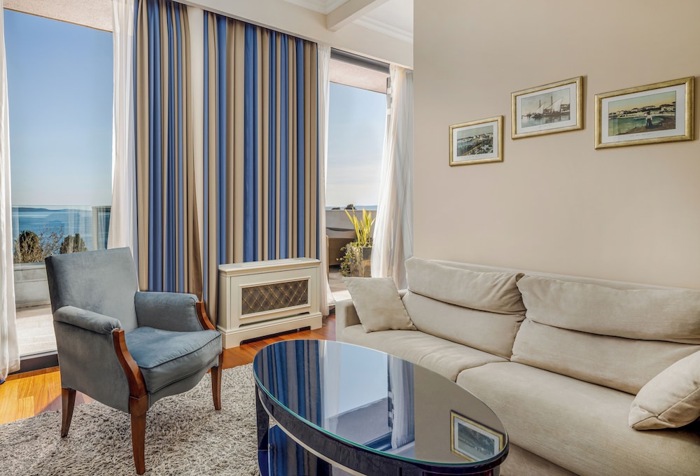 Hotel Park — Hotel rooms in Split, Split-Dalmatia