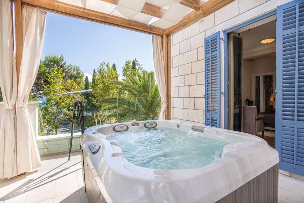 Hotel Park — Spa in Split, Split-Dalmatia