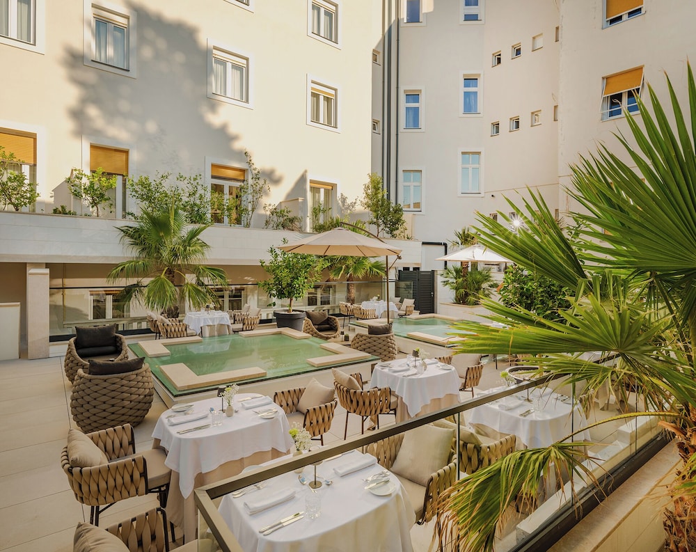 Palazzo President — Restaurant & bars in Split, Split-Dalmatia