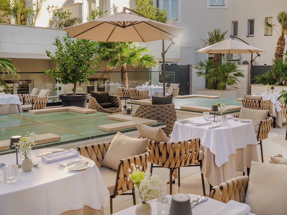 Palazzo President — Restaurant & bars in Split, Split-Dalmatia