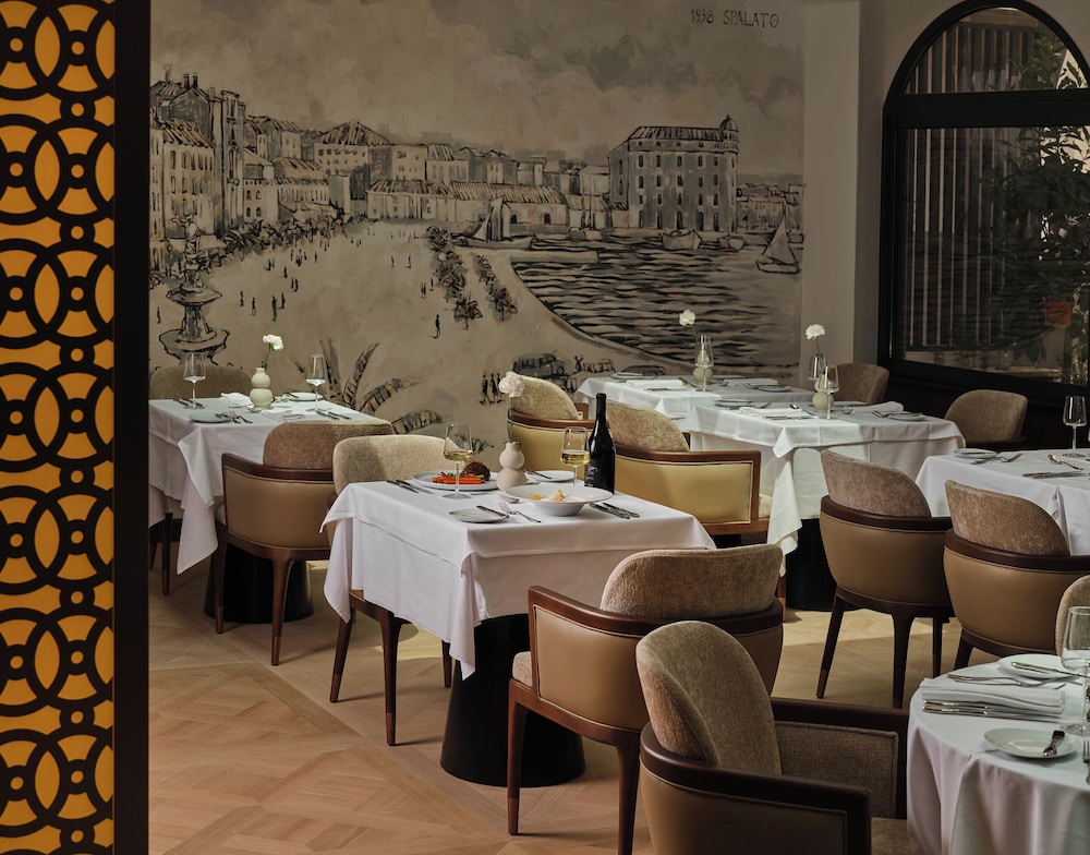 Palazzo President — Restaurant & bars in Split, Split-Dalmatia