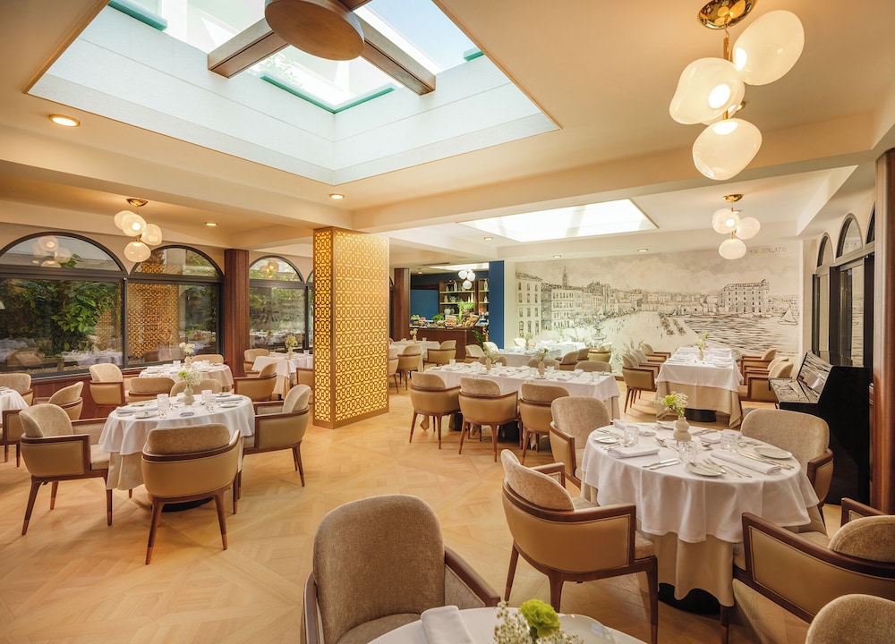 Palazzo President — Restaurant & bars in Split, Split-Dalmatia