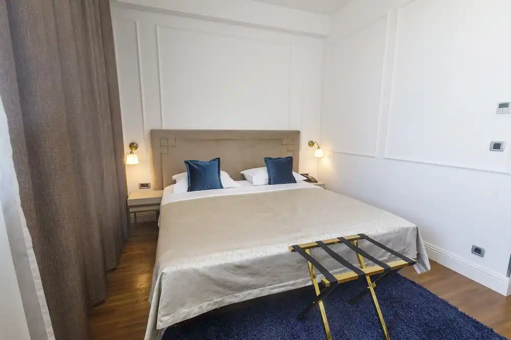 Art Hotel — Hotel rooms in Split, Split-Dalmatia