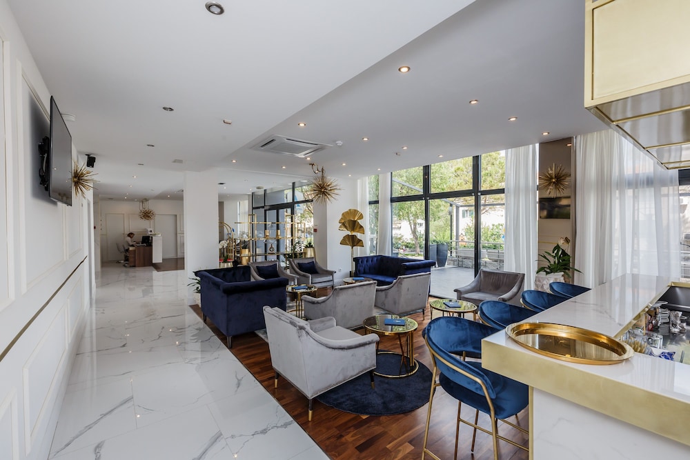 Art Hotel — Restaurant & bars in Split, Split-Dalmatia