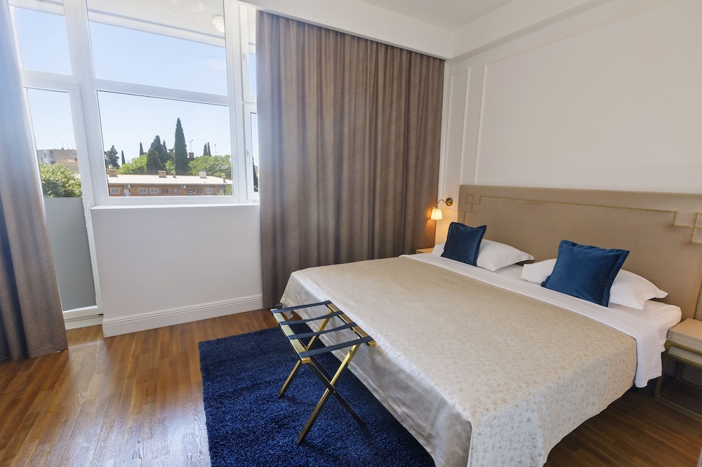 Art Hotel — Hotel rooms in Split, Split-Dalmatia