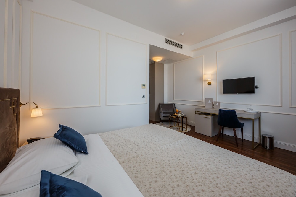 Art Hotel — Hotel rooms in Split, Split-Dalmatia