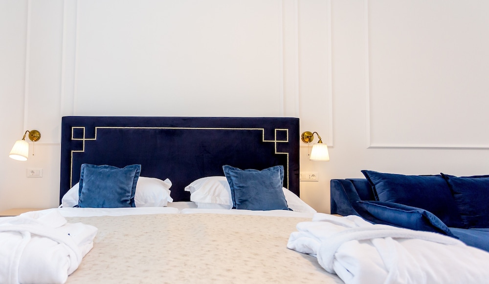 Art Hotel — Hotel rooms in Split, Split-Dalmatia