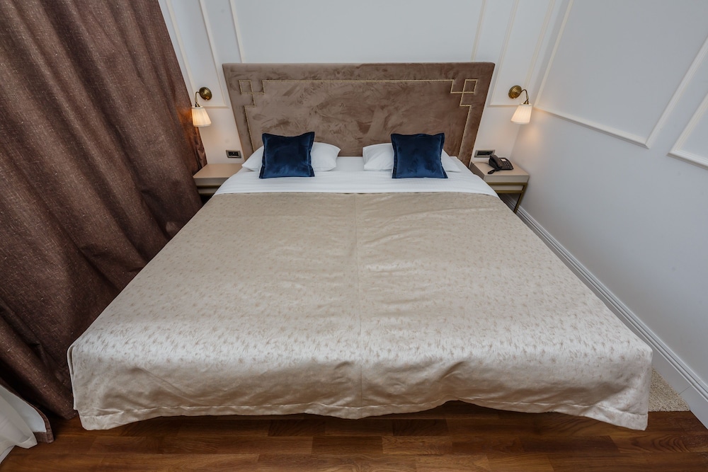 Art Hotel — Hotel rooms in Split, Split-Dalmatia