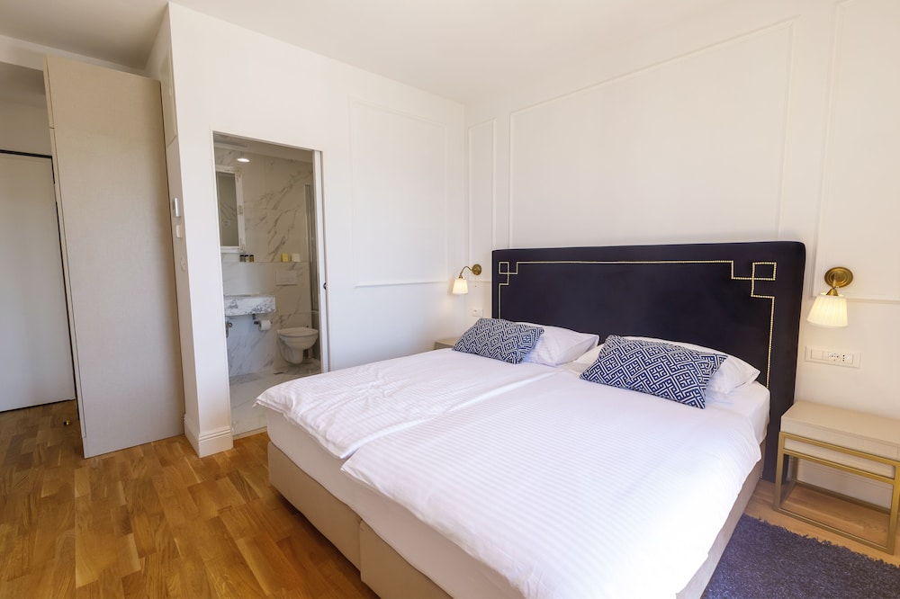 Art Hotel — Hotel rooms in Split, Split-Dalmatia