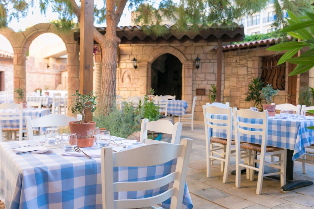 Golden Bay Beach Hotel — Restaurant & bars in Oroklini, Larnaca Region