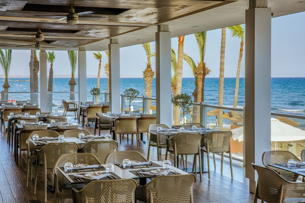 Golden Bay Beach Hotel — Restaurant & bars in Oroklini, Larnaca Region