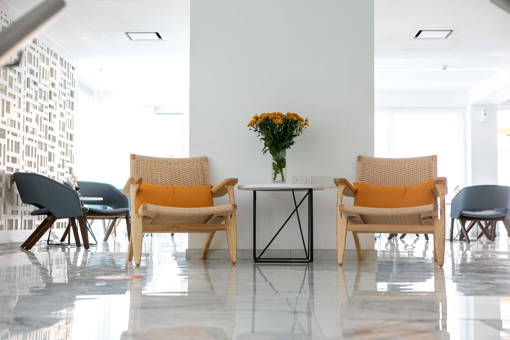 Best Western Plus Larco Hotel — Hotel building in Larnaca, Larnaca Region