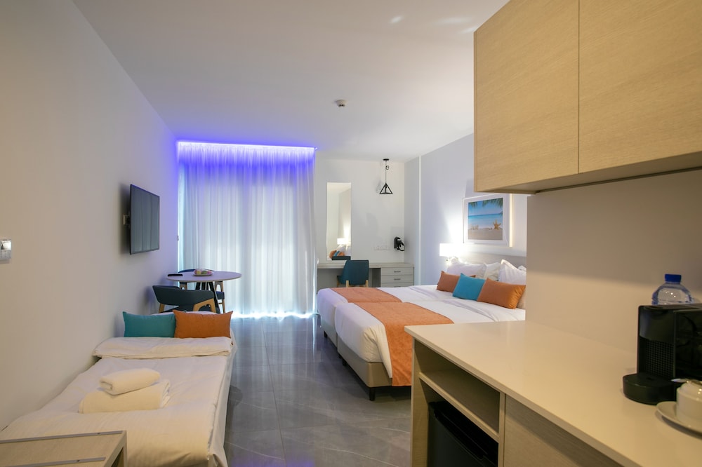 Best Western Plus Larco Hotel — Hotel rooms in Larnaca, Larnaca Region