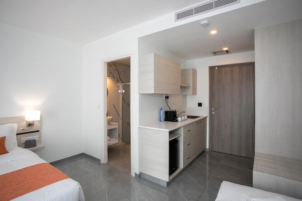 Best Western Plus Larco Hotel — Hotel rooms in Larnaca, Larnaca Region