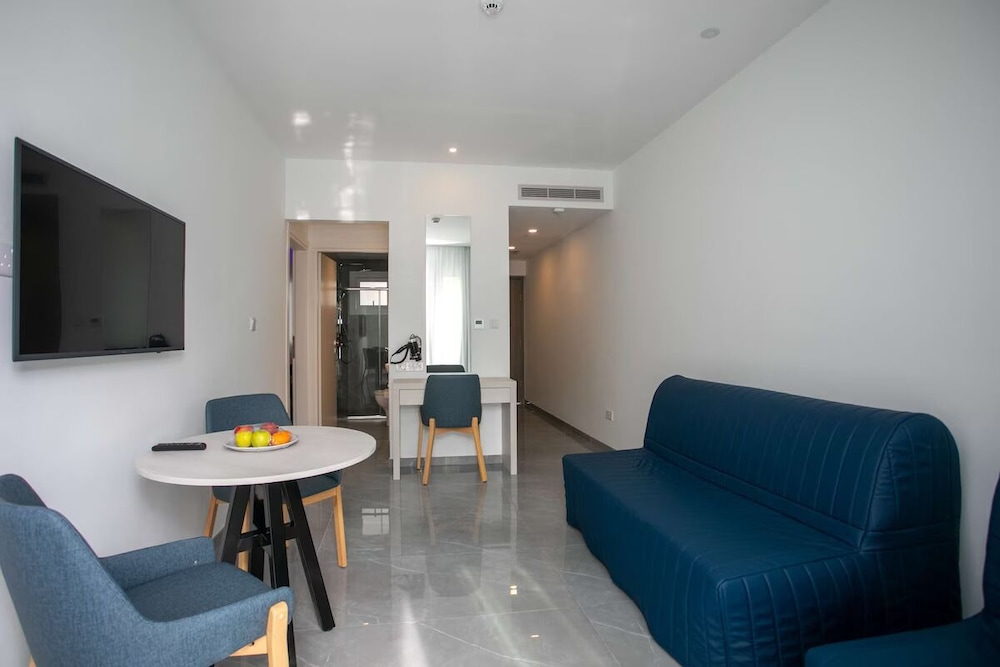 Best Western Plus Larco Hotel — Hotel rooms in Larnaca, Larnaca Region