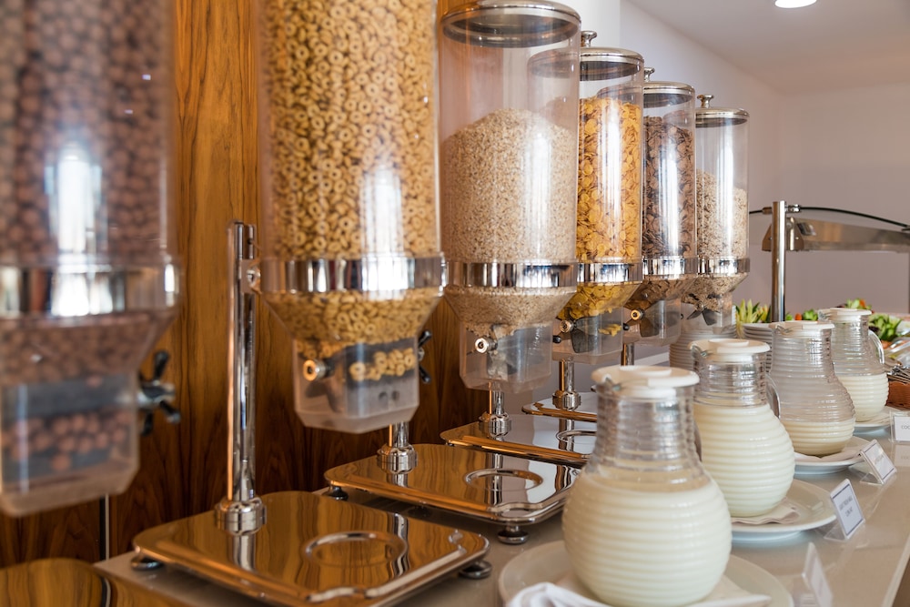 Sun Hall Hotel — Restaurant in Larnaca, Larnaca Region