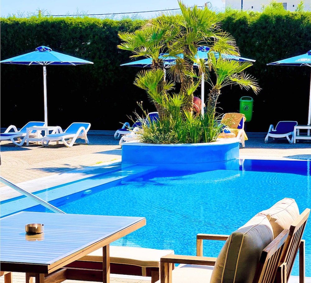 Sveltos Hotel — Swimming pool in Oroklini, Larnaca Region