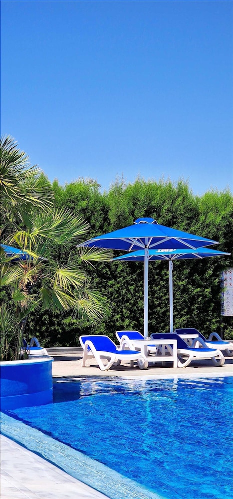Sveltos Hotel — Swimming pool in Oroklini, Larnaca Region