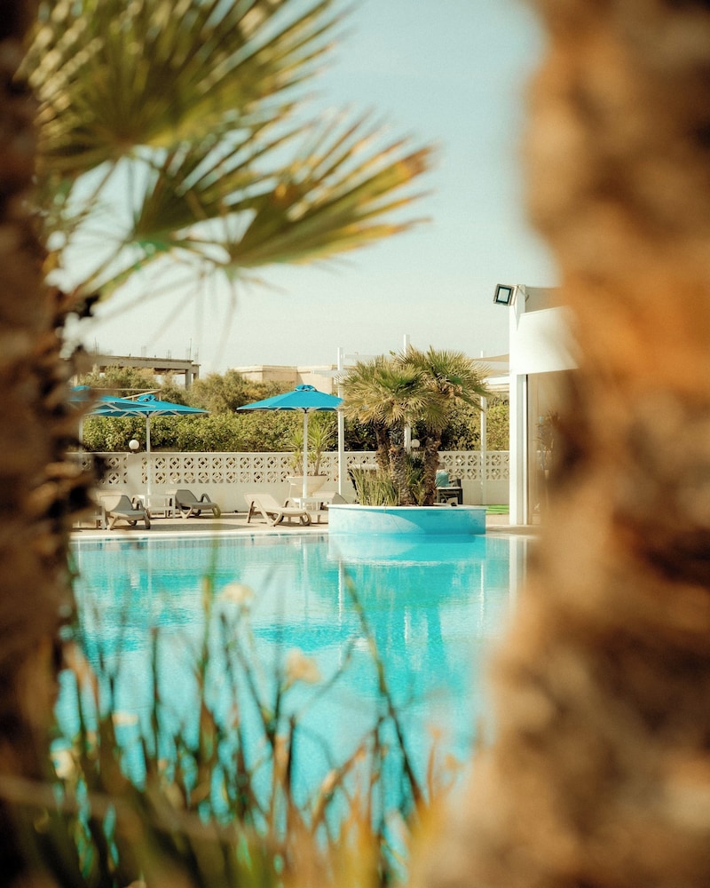 Sveltos Hotel — Swimming pool in Oroklini, Larnaca Region