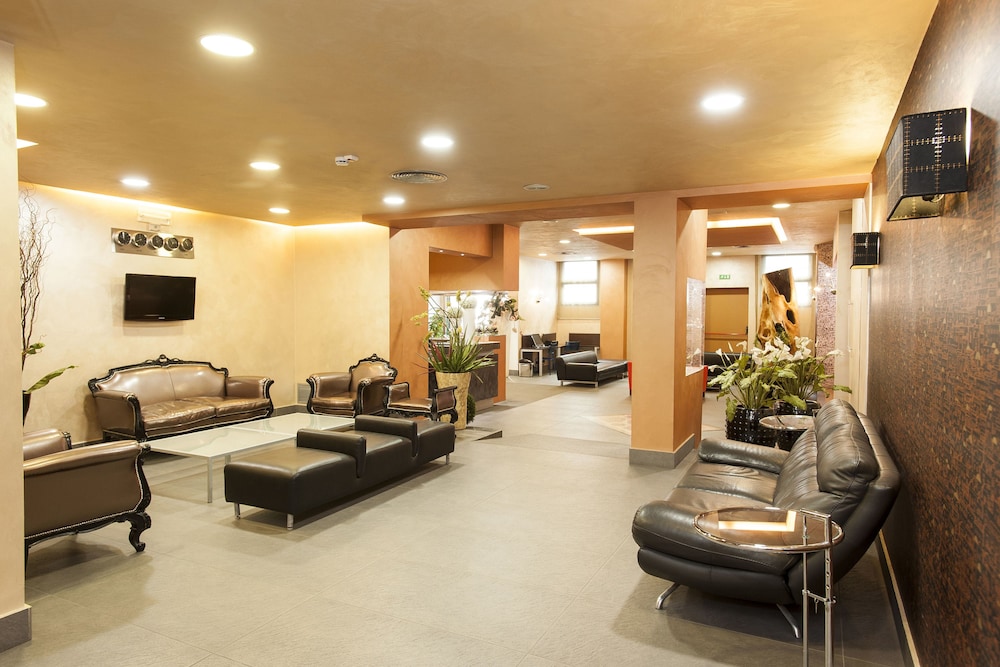 Albergo Athenaeum — Hotel building in Palermo, Sicily