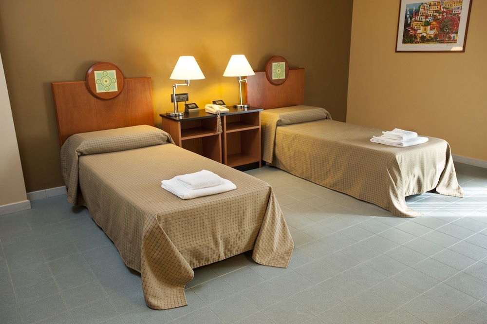 Albergo Athenaeum — Hotel rooms in Palermo, Sicily