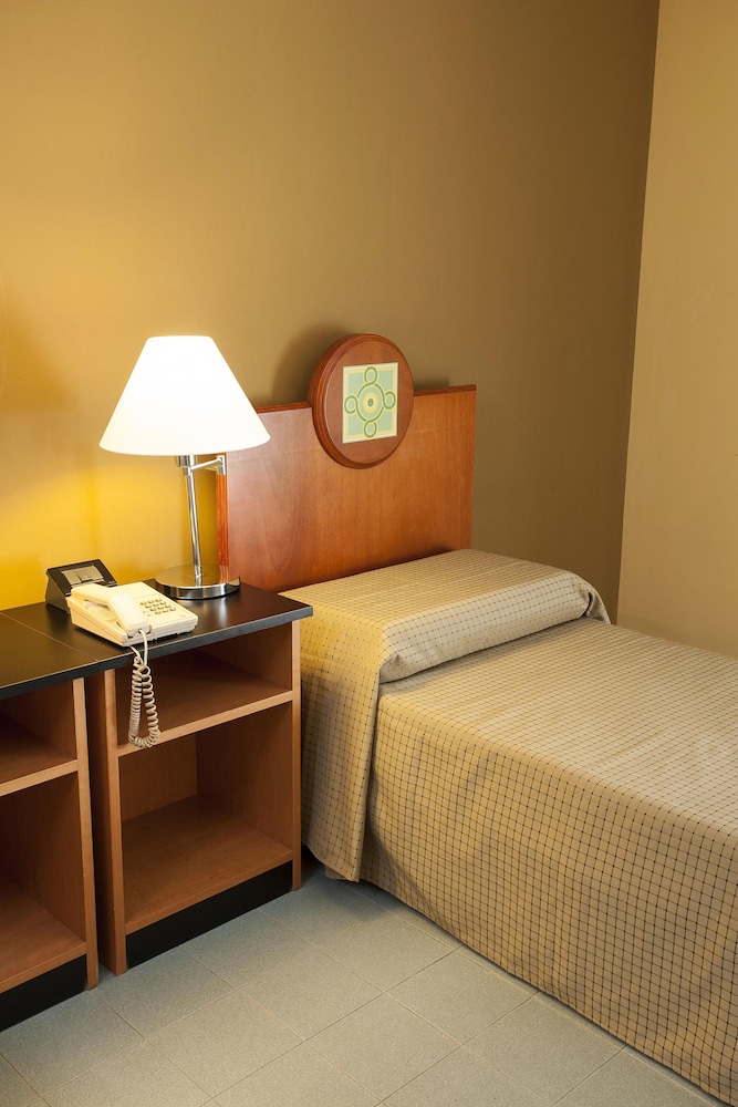 Albergo Athenaeum — Hotel rooms in Palermo, Sicily