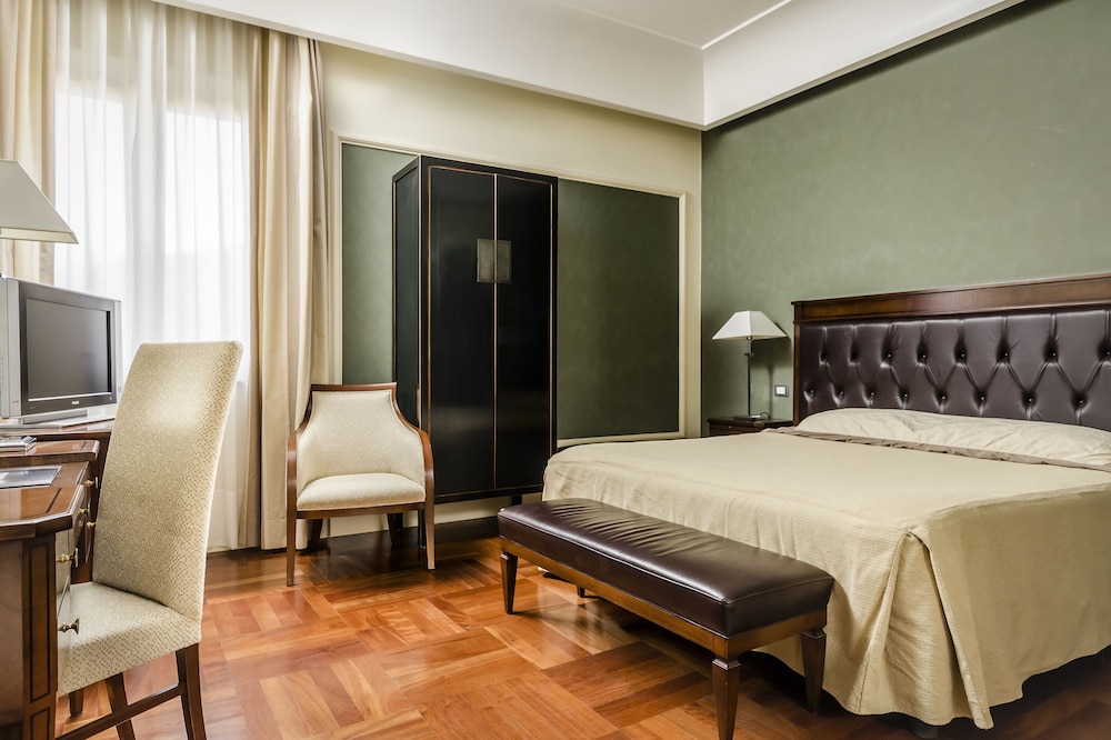 Eurostars Centrale Palace — Hotel rooms in Palermo, Sicily