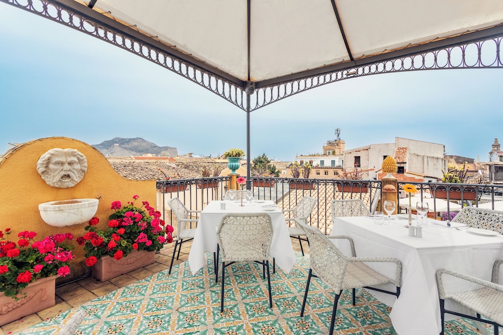 Eurostars Centrale Palace — Hotel rooms in Palermo, Sicily