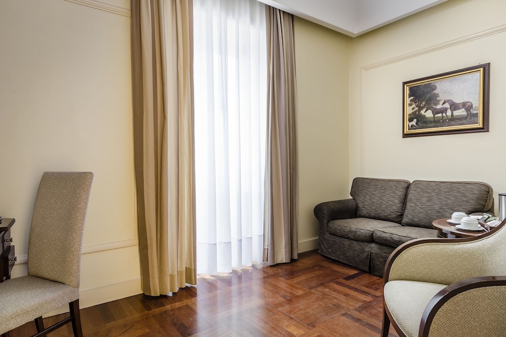 Eurostars Centrale Palace — Hotel rooms in Palermo, Sicily