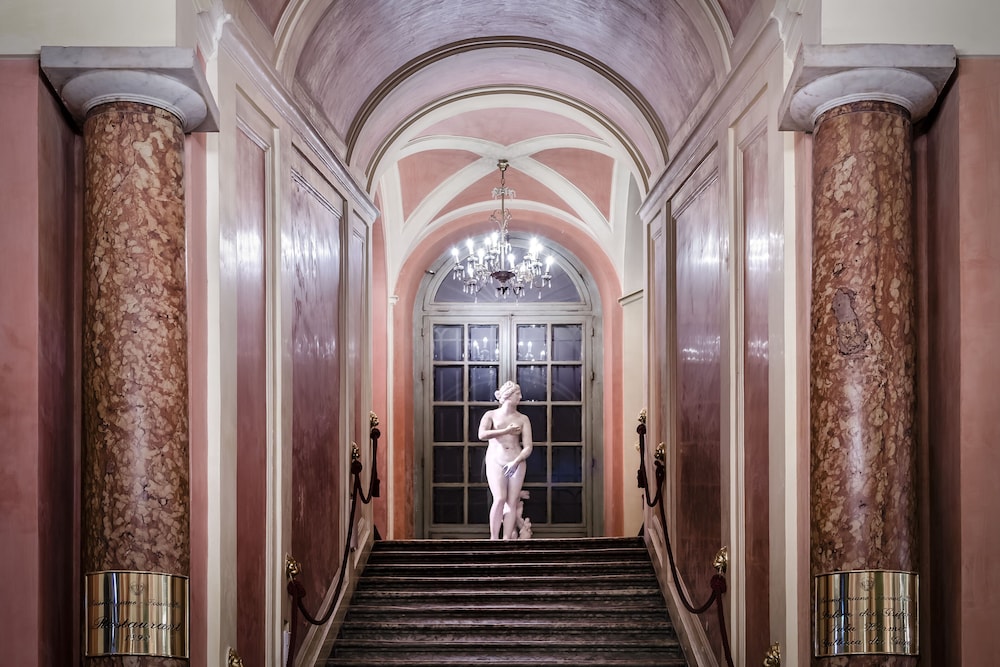 Eurostars Centrale Palace — Hotel building in Palermo, Sicily