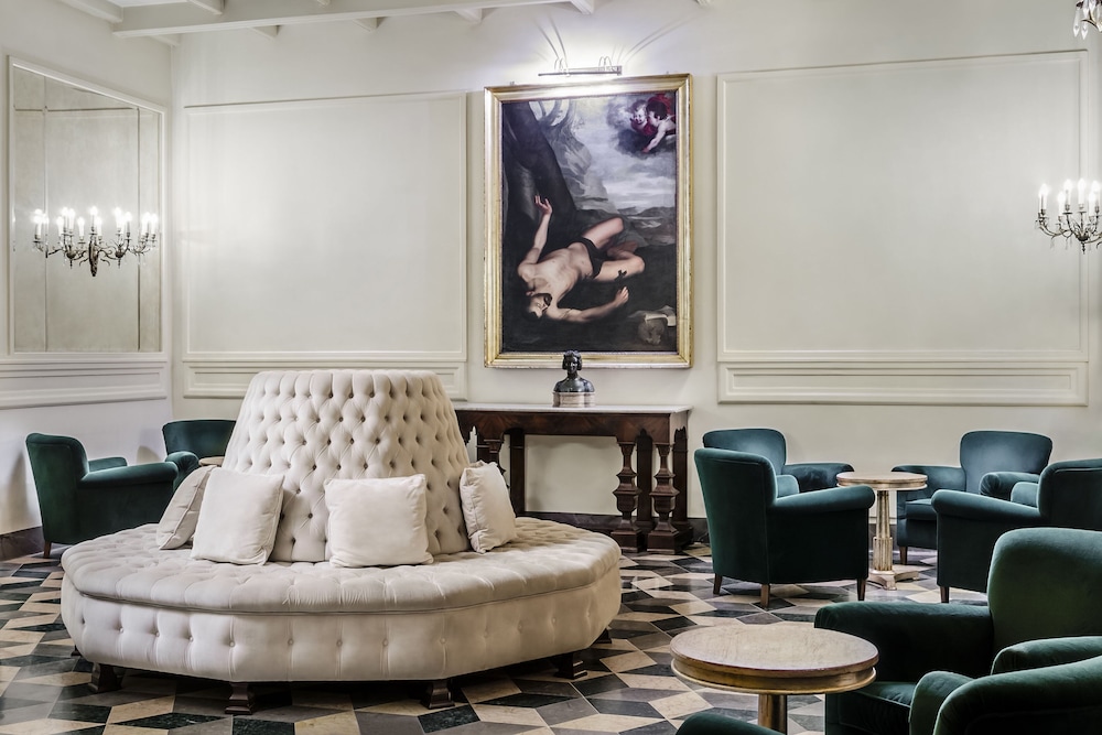 Eurostars Centrale Palace — Hotel building in Palermo, Sicily