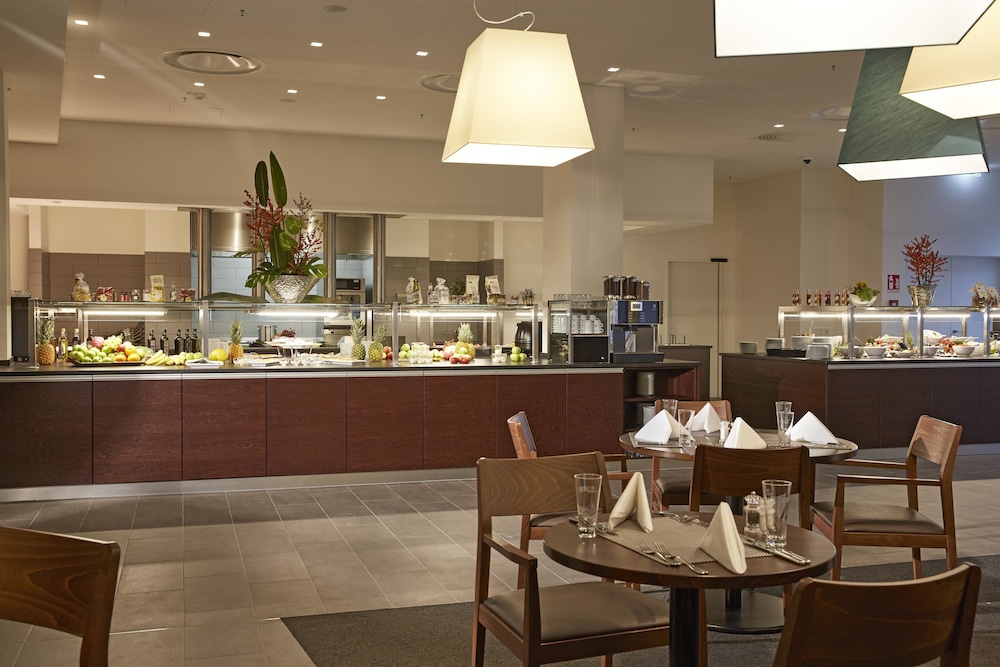HYPERION Hotel Hamburg — Restaurant & bars in Hamburg, Hamburg