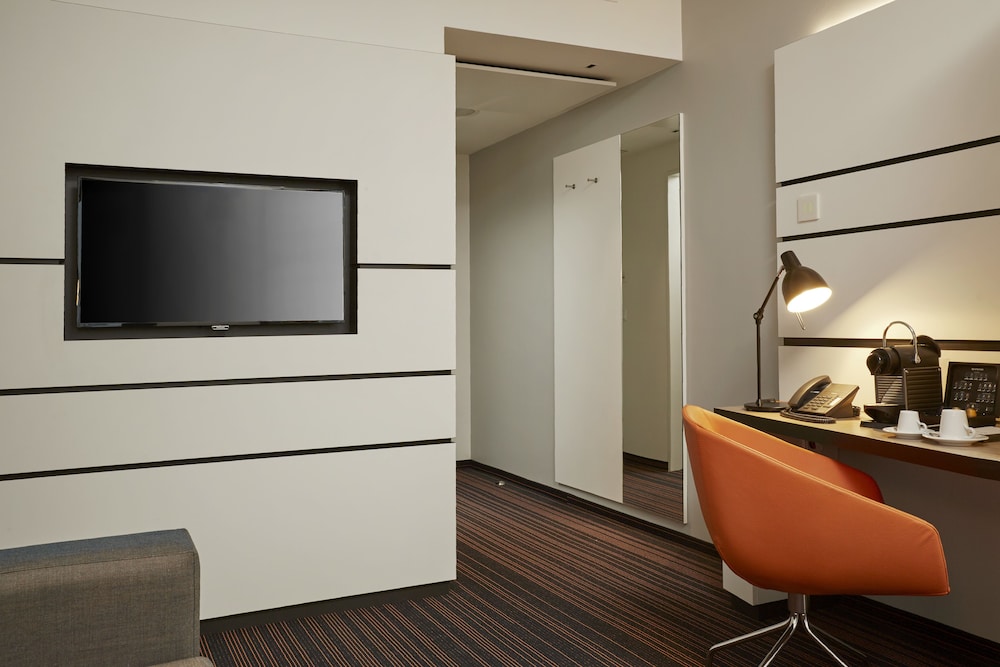 HYPERION Hotel Hamburg — Hotel rooms in Hamburg, Hamburg