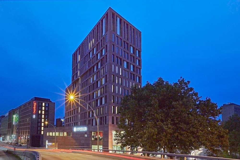 HYPERION Hotel Hamburg — Hotel building in Hamburg, Hamburg