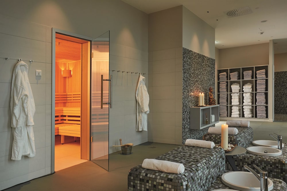 HYPERION Hotel Hamburg — Spa in Hamburg, Hamburg