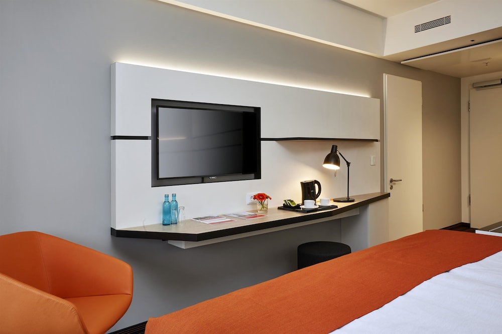 HYPERION Hotel Hamburg — Hotel rooms in Hamburg, Hamburg