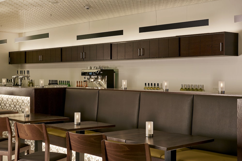 HYPERION Hotel Hamburg — Restaurant & bars in Hamburg, Hamburg