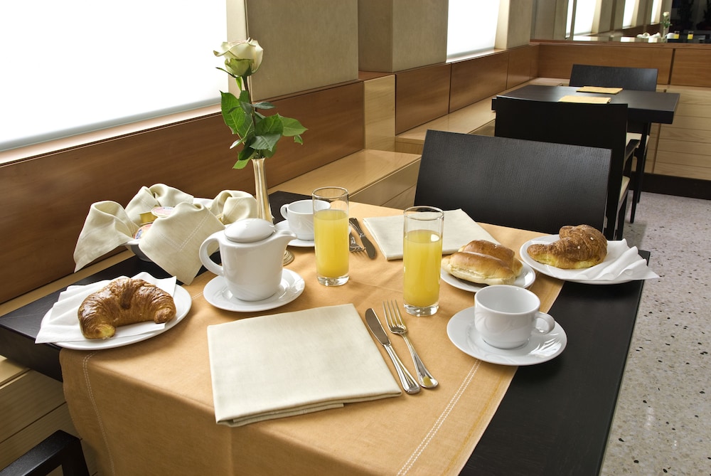 Hotel Memphis — Restaurant & bars in Rome, Lazio