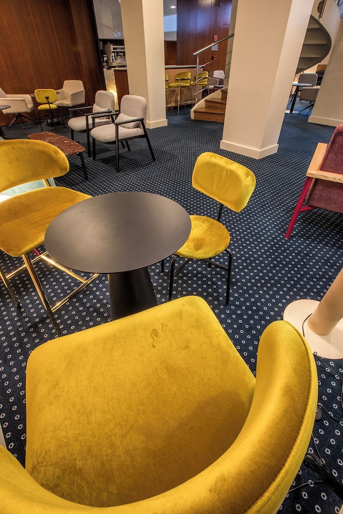 Mercure Roma Centro St. John — Restaurant & bars in Rome, Lazio